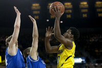 Derrick Walton Jr. (10)