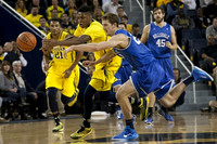 Zak Irvin (21) and Kameron Chatman (3)