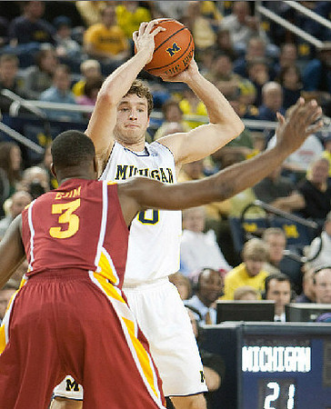 Zack Novak (0)