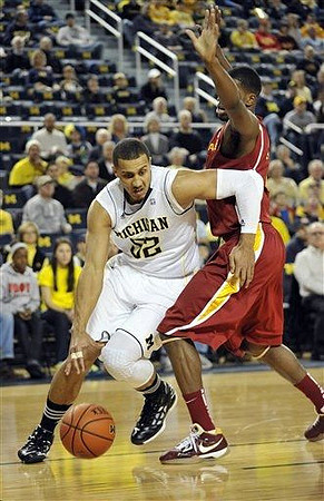 Jordan Morgan (52)