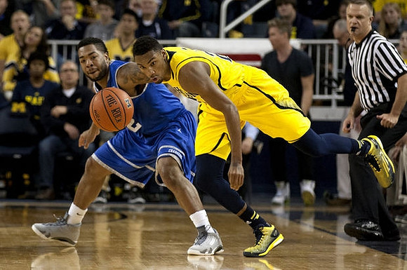 Zak Irvin (21)
