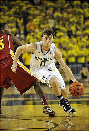Zack Novak (0)