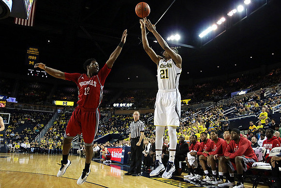 Zak Irvin (21)