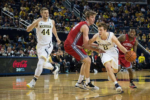 Max Bielfeldt (44) and Spike Albrecht (2)