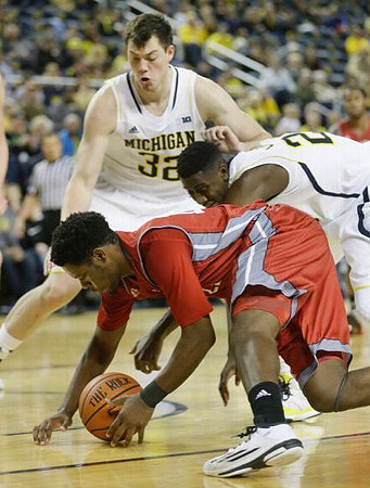 Ricky Doyle (32) and Aubrey Dawkins (24)