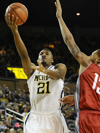 Zak Irvin (21)