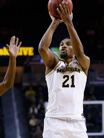 Zak Irvin (21)