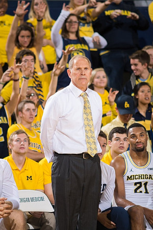 John Beilein and Zak Irvin (21)