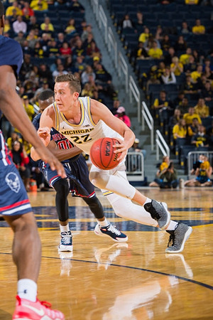 Duncan Robinson (22)
