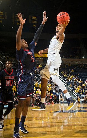 Zak Irvin (21)