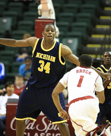 DeShawn Sims (34)