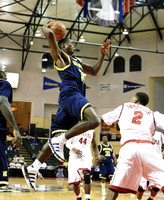 Manny Harris (3), DeShawn Sims (34), and Laval Lucas-Perry (31)