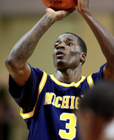 Manny Harris (3)