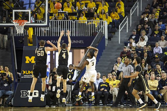 Zavier Simpson (3)