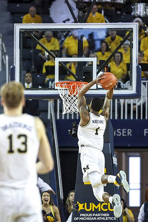 Ignas Brazdeikis (13) and Charles Matthews (1)