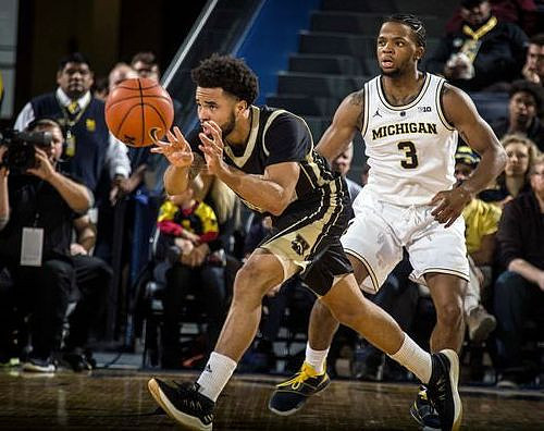 Zavier Simpson (3)