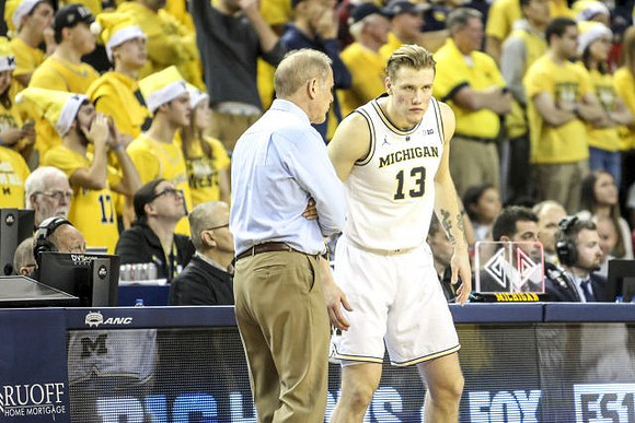 John Beilein and Ignas Brazdeikis (13)