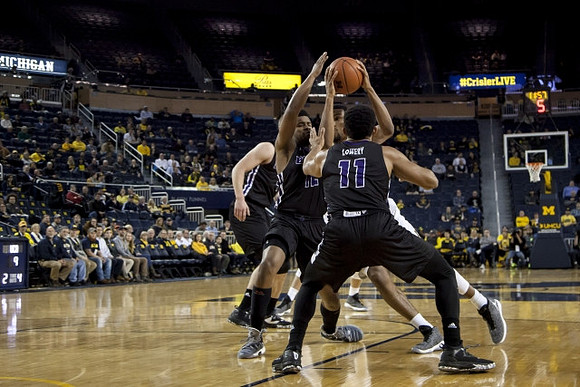 Zak Irvin (21)