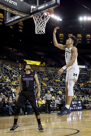 D.J. Wilson (5)