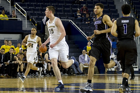 Fred Wright-Jones (14) and Jon Teske (15)