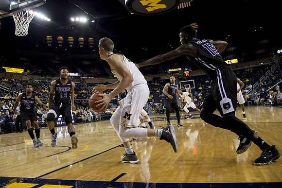 Duncan Robinson (22)