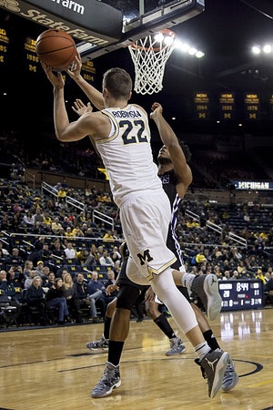 Duncan Robinson (22)