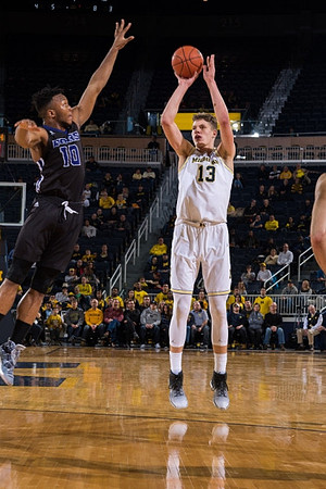 Moritz Wagner (13)