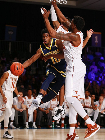 Derrick Walton Jr. (10)