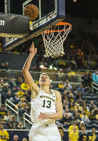 Moritz Wagner (13)