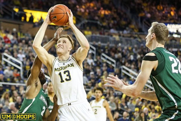 Ignas Brazdeikis (13) and Jordan Poole (2)