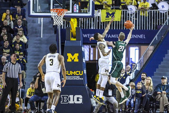 Zavier Simpson (3) and Charles Matthews (1)