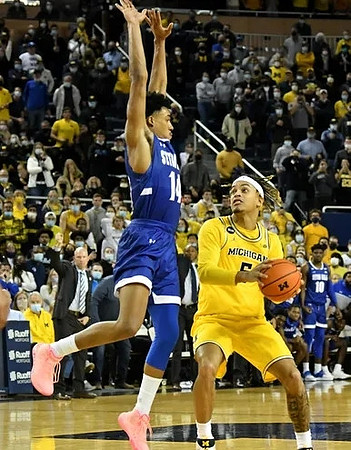 Terrance Williams II (5)