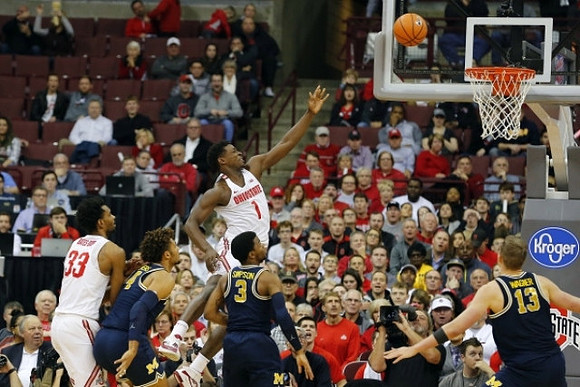 Isaiah Livers (4), Zavier Simpson (3), and Moritz Wagner (13)