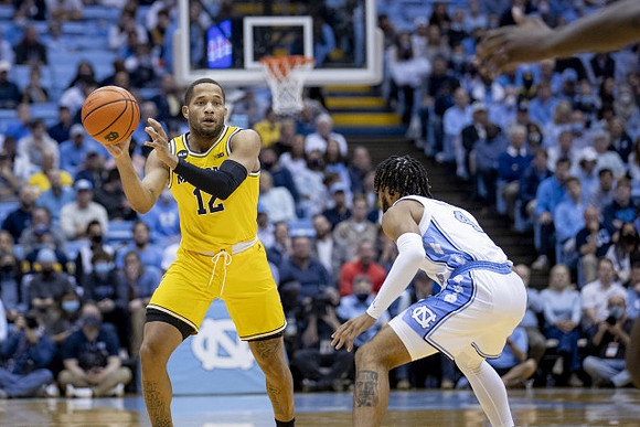 DeVante' Jones (12)