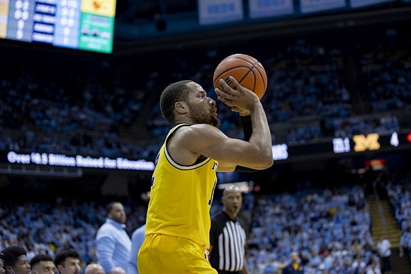 DeVante' Jones (12)