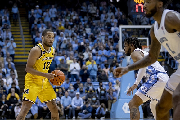 DeVante' Jones (12)