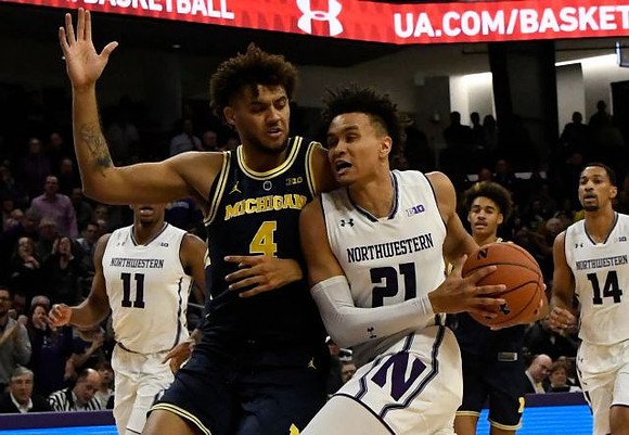 Isaiah Livers (4) and Jordan Poole (2)