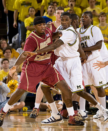 Manny Harris (3) and Laval Lucas-Perry (31)