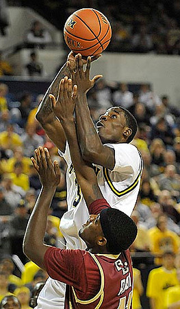 Manny Harris (3)