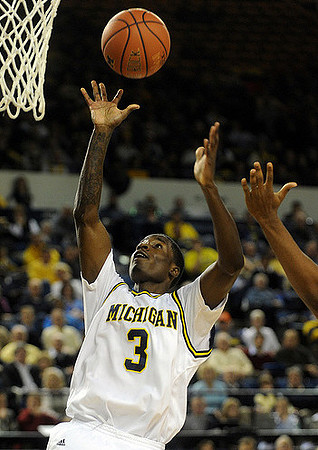 Manny Harris (3)