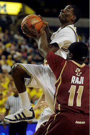 Manny Harris (3)