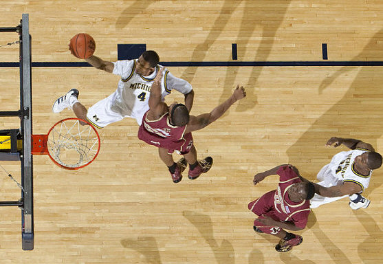 Darius Morris (4) and DeShawn Sims (34)