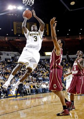 Manny Harris (3)