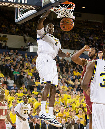 Manny Harris (3) and Laval Lucas-Perry (31)