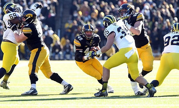 Willie Henry (69), Joe Bolden (35), and Keith Heitzman (92)