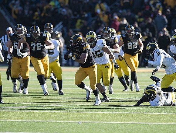 Joe Bolden (35), Raymon Taylor (6), and Cameron Gordon (4)