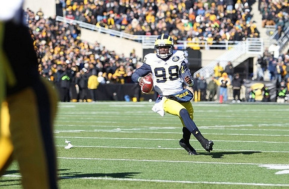 Devin Gardner (98)