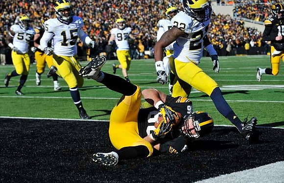 Mario Ojemudia (53), James Ross (15), Brennen Beyer (97), and Jarrod Wilson (22)