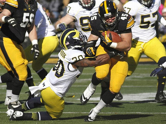 Thomas Gordon (30), Brennen Beyer (97), and Frank Clark (57)