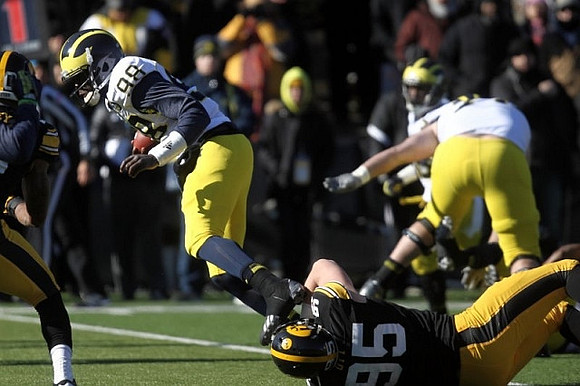 Devin Gardner (98)